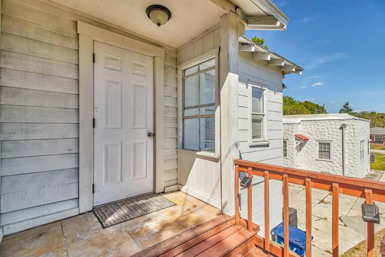 Gorgeous Loft Apartment Centrally Located Tampa